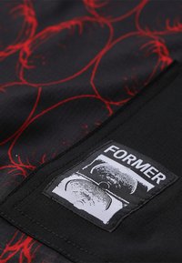 Dane Coil 18.5' Trunk Shorts (Black Blood)