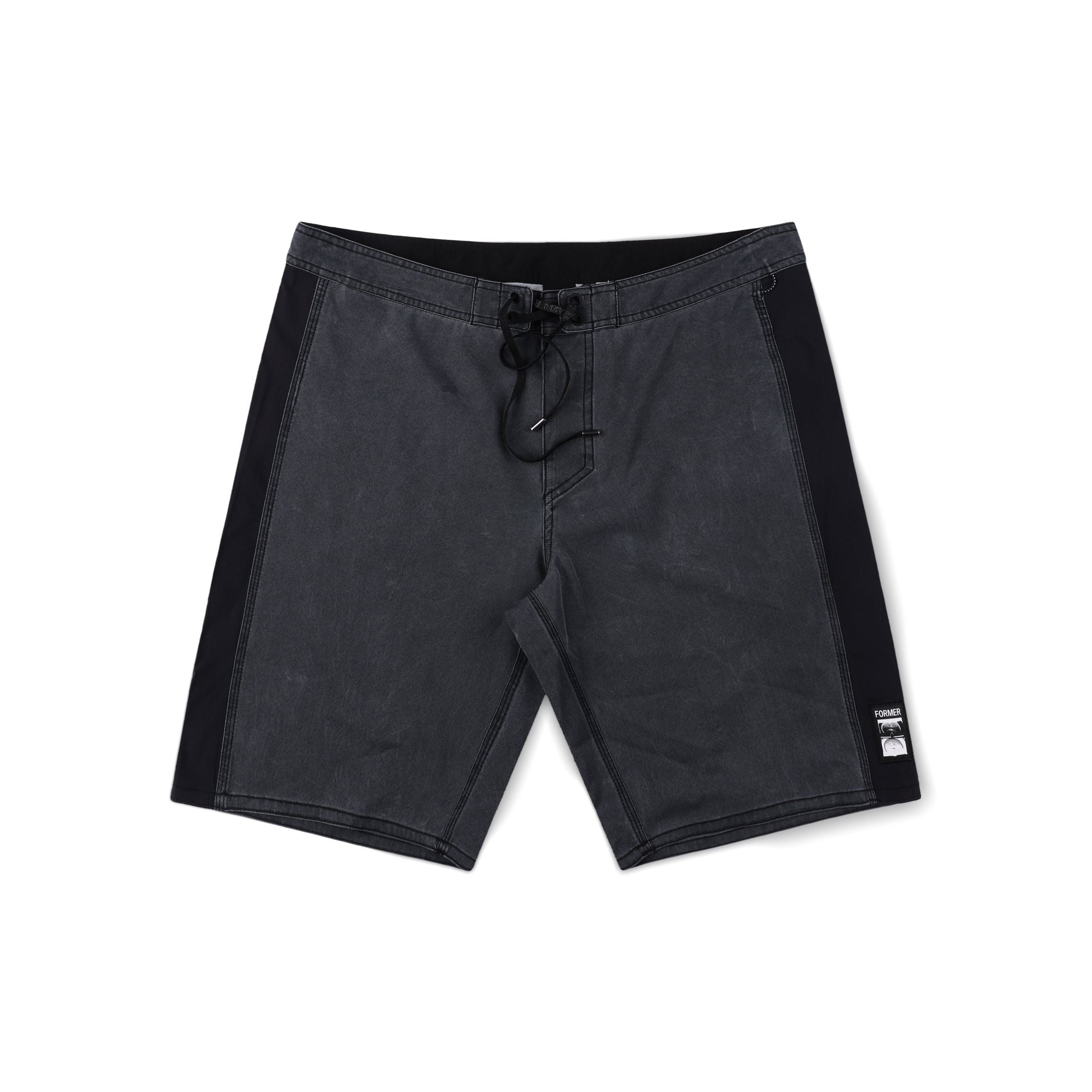 TEAM 19" TRUNK // BLACK