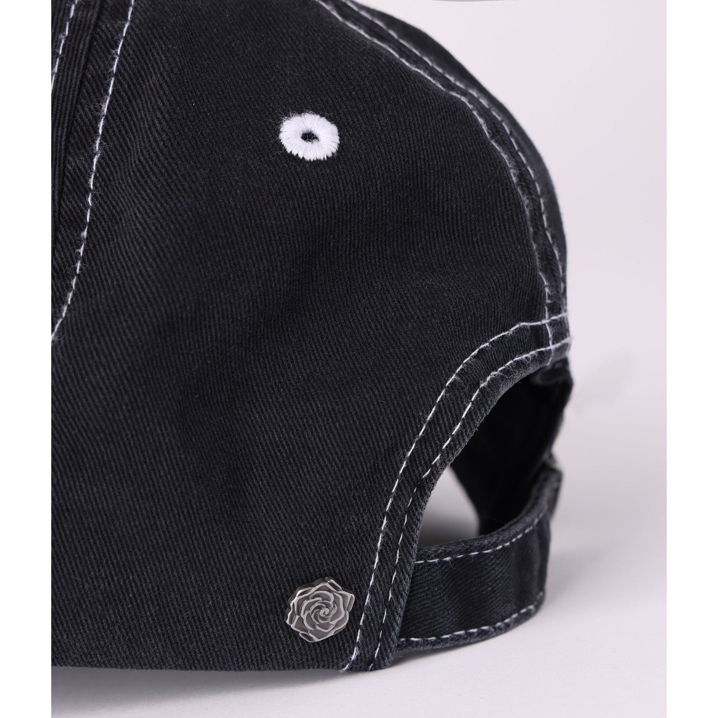 LEGACY ROSE CAP // BLACK